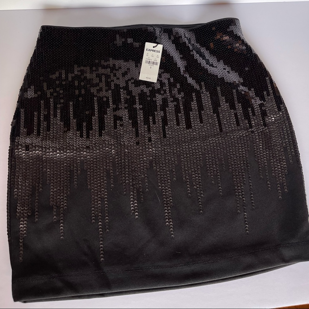 Sequin black mini skirt Express size Small
